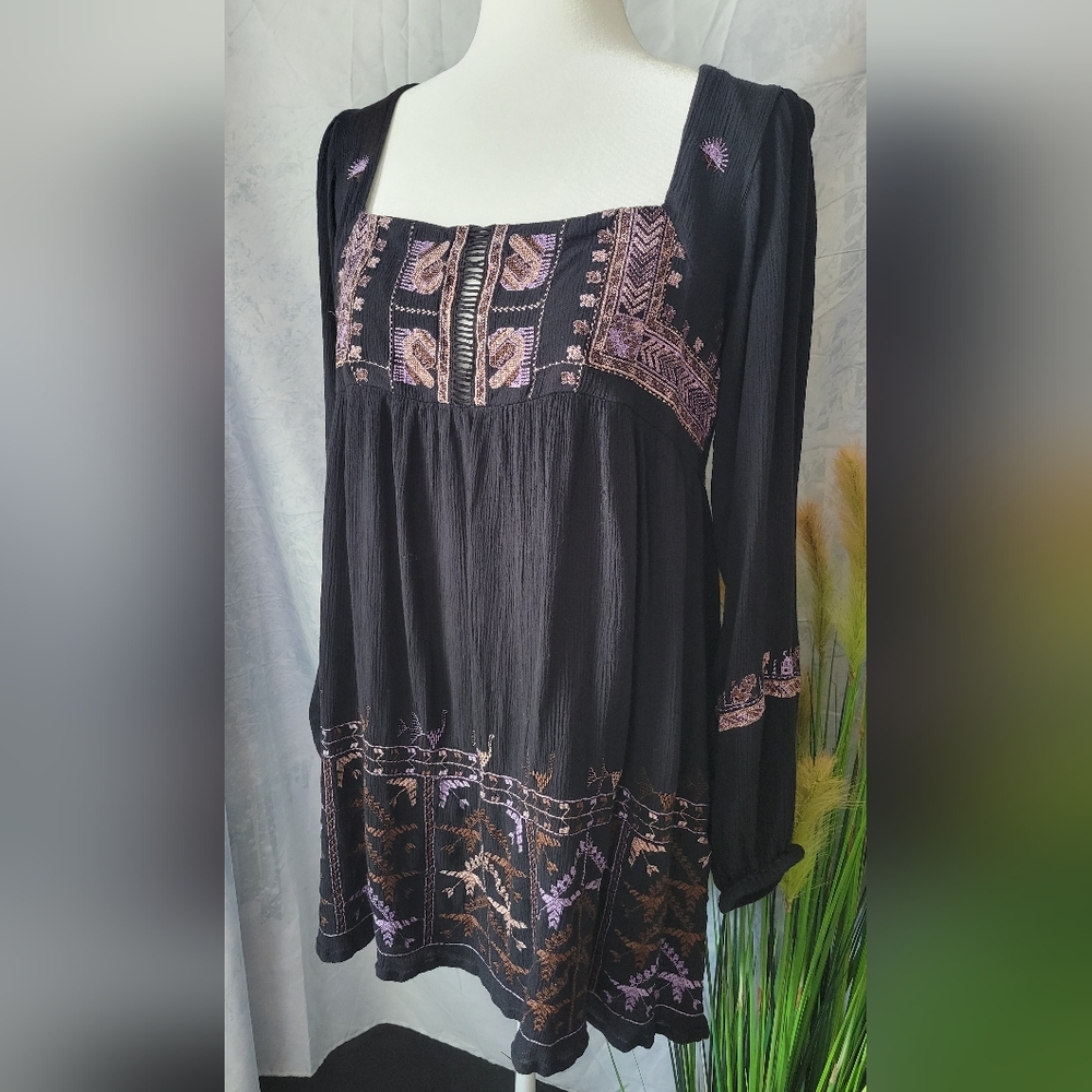 Cute ladies long sleeve dress...id#018